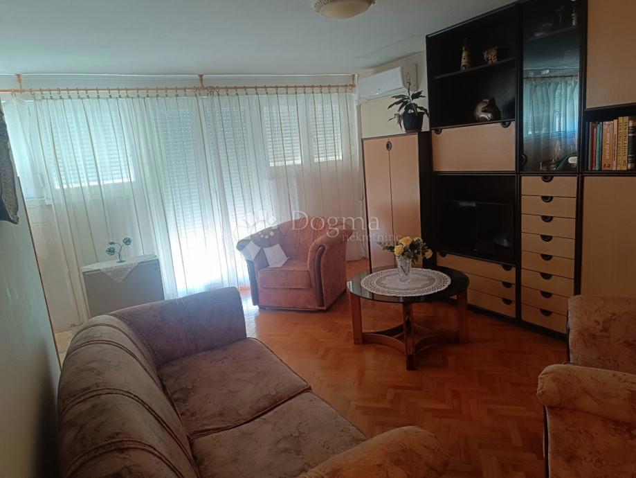 Allogio Varoš, Šibenik, 65m2