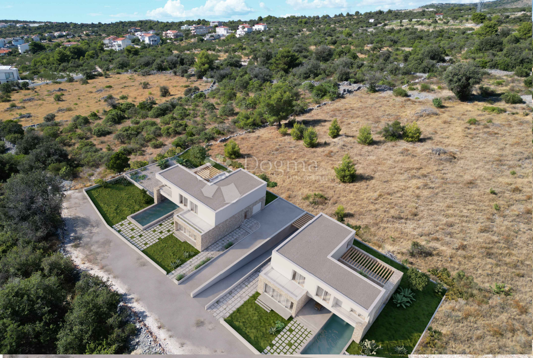 ROGOZNICA - VILLA SPETTACOLARE CON UNA BELLISSIMA VISTA