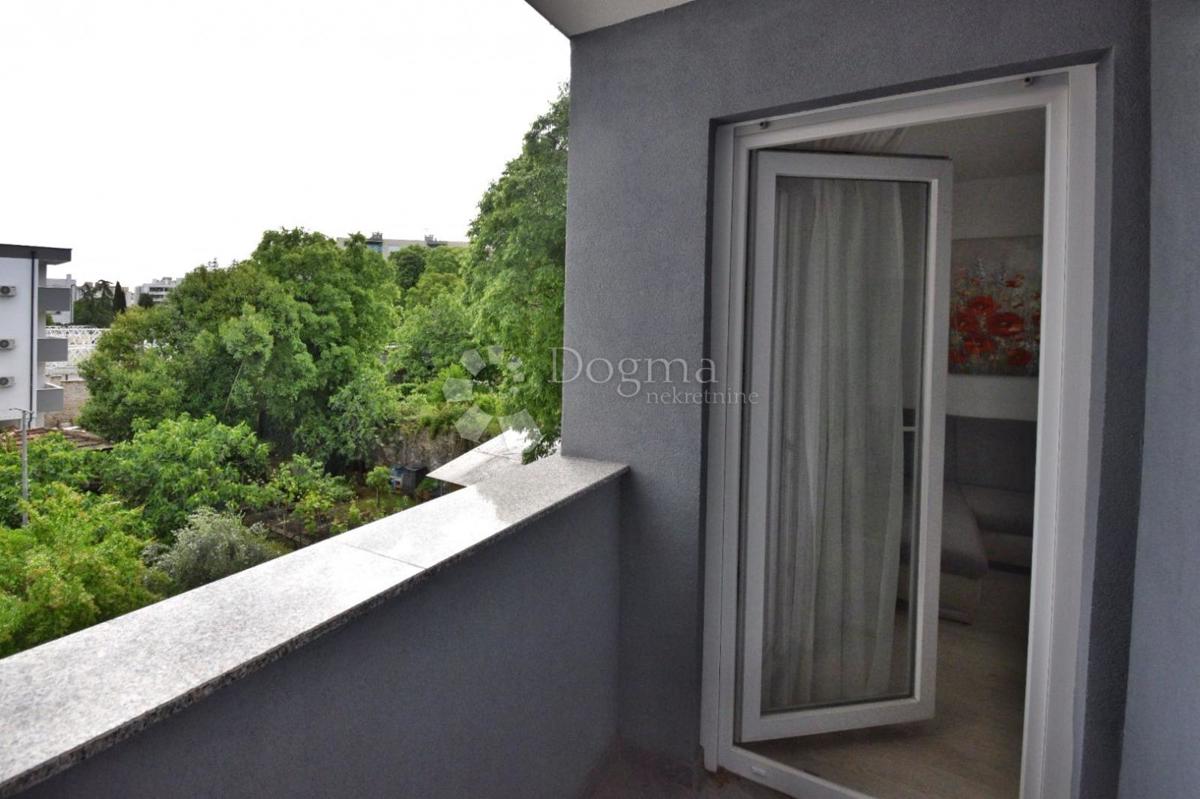 Allogio Centar, Pula, 55m2