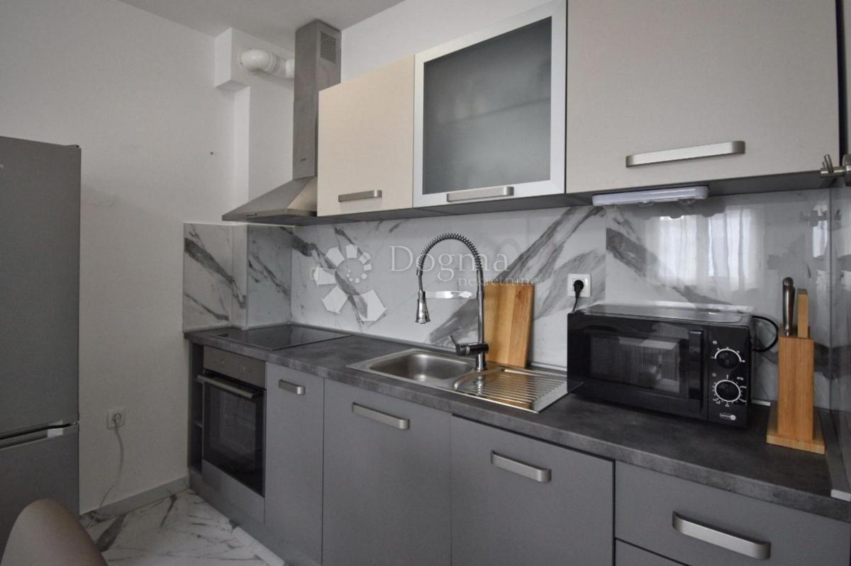 Allogio Centar, Pula, 55m2