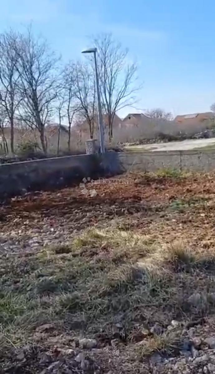 Terreno edificabile Čista Velika, Vodice, 875m2