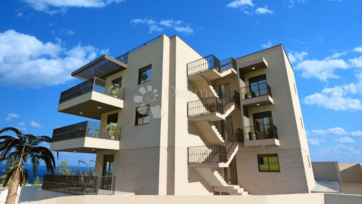 Allogio Okrug Gornji, Okrug, 74m2