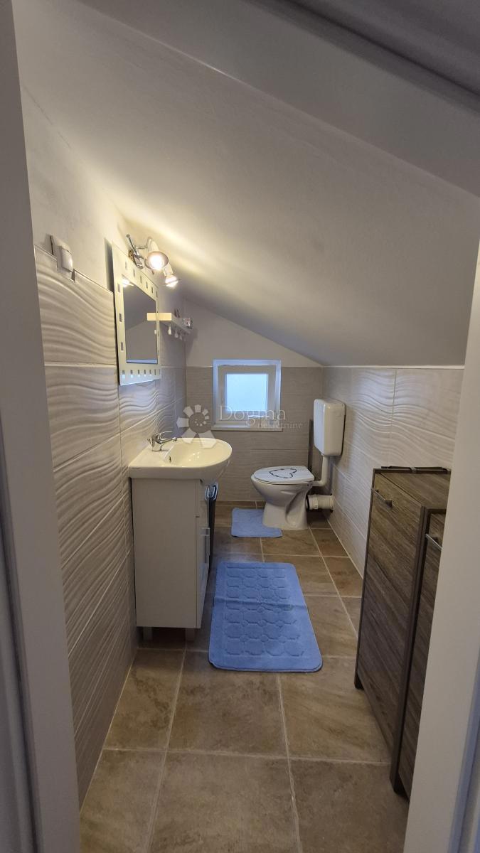 Appartamento duplex di 91,05 m2 a Bale