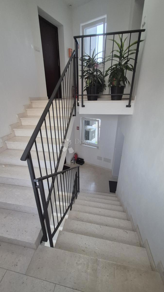Appartamento duplex di 91,05 m2 a Bale