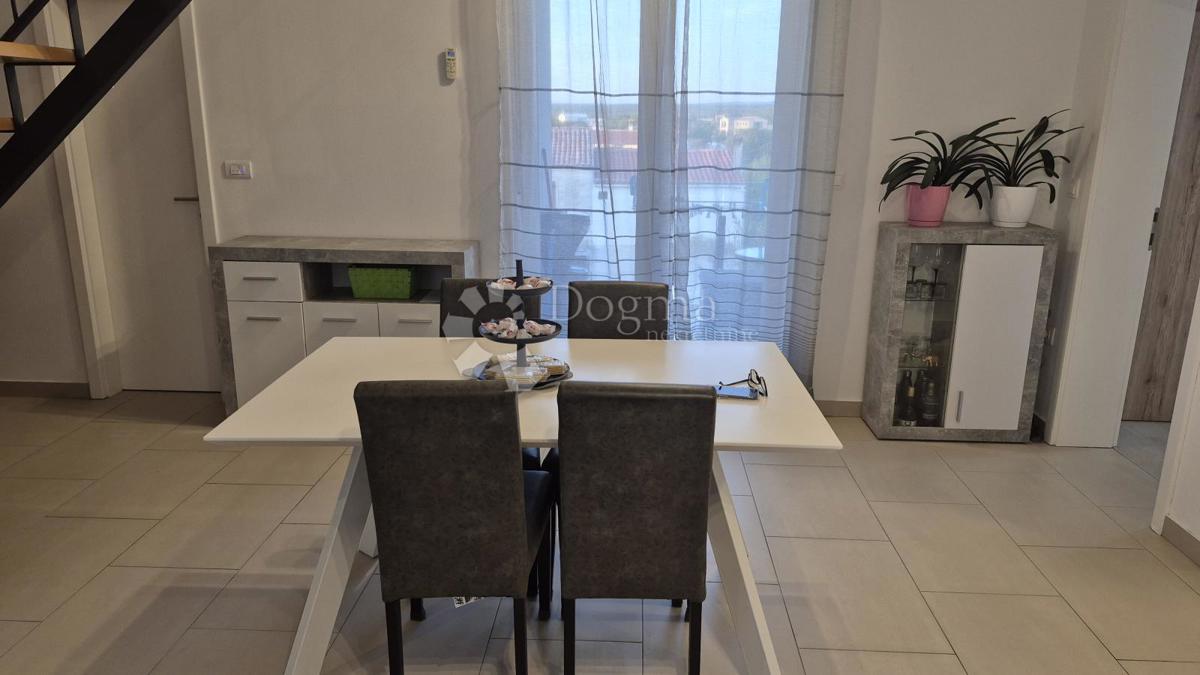 Appartamento duplex di 91,05 m2 a Bale