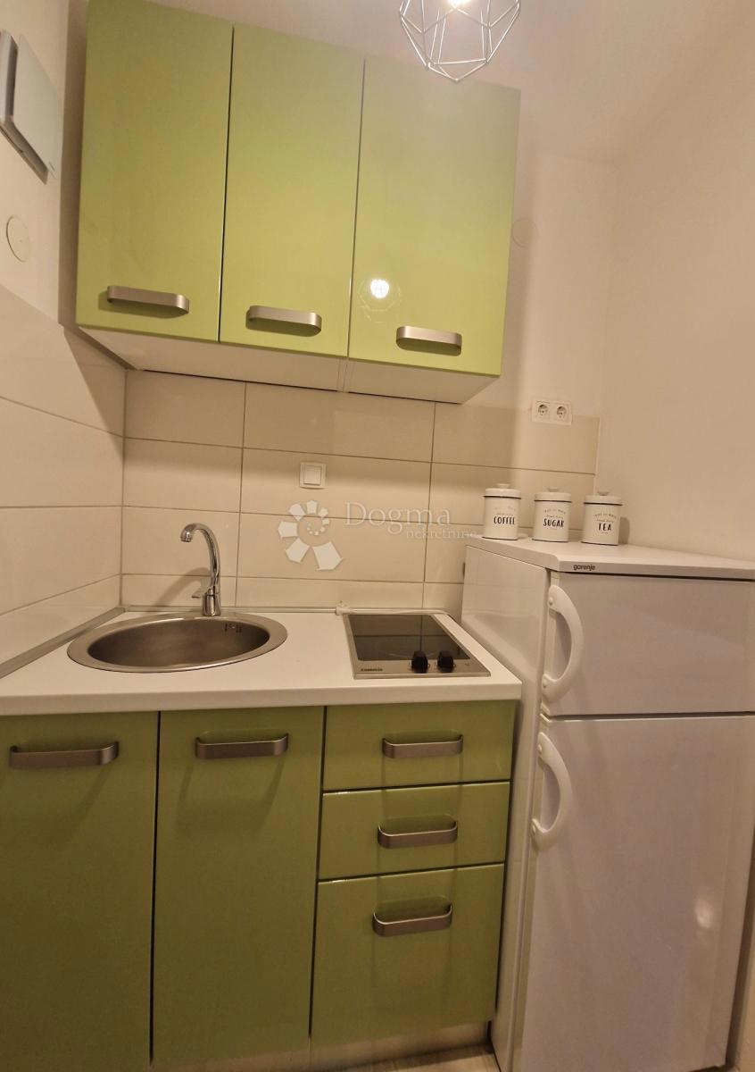 Allogio Drenova, Rijeka, 23,73m2