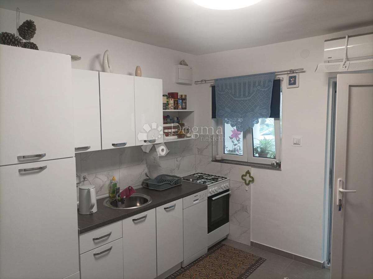 Casa Kruševo, Obrovac, 116m2