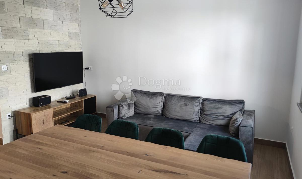 Casa Seline, Starigrad, 335,58m2