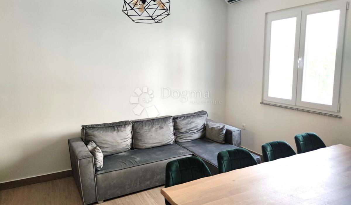 Casa Seline, Starigrad, 335,58m2