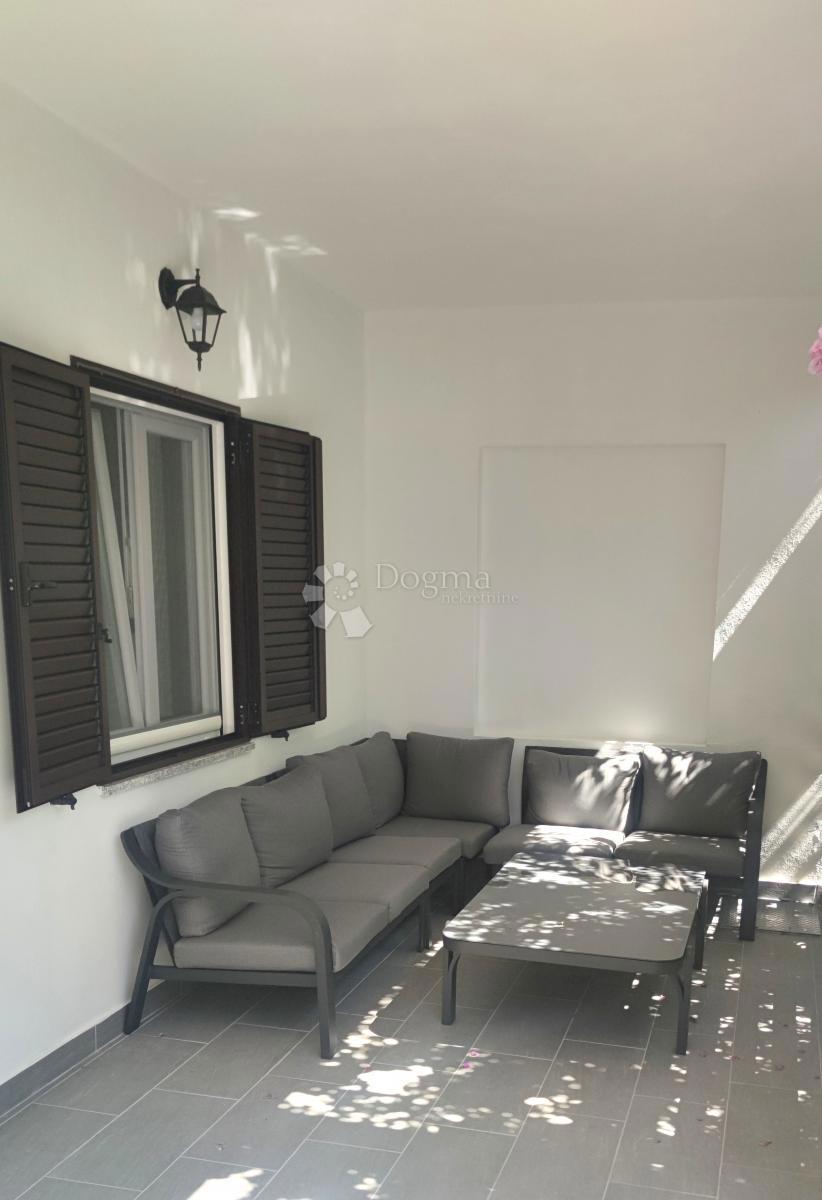 Casa Seline, Starigrad, 335,58m2