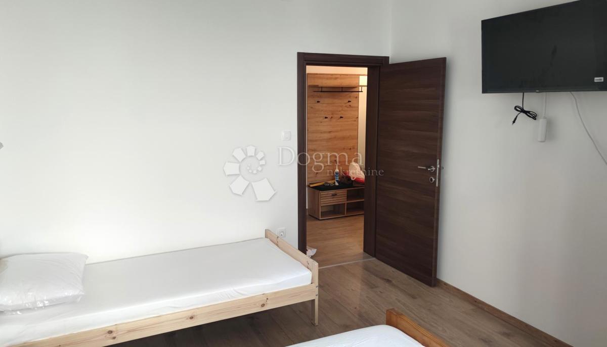 Casa Seline, Starigrad, 335,58m2