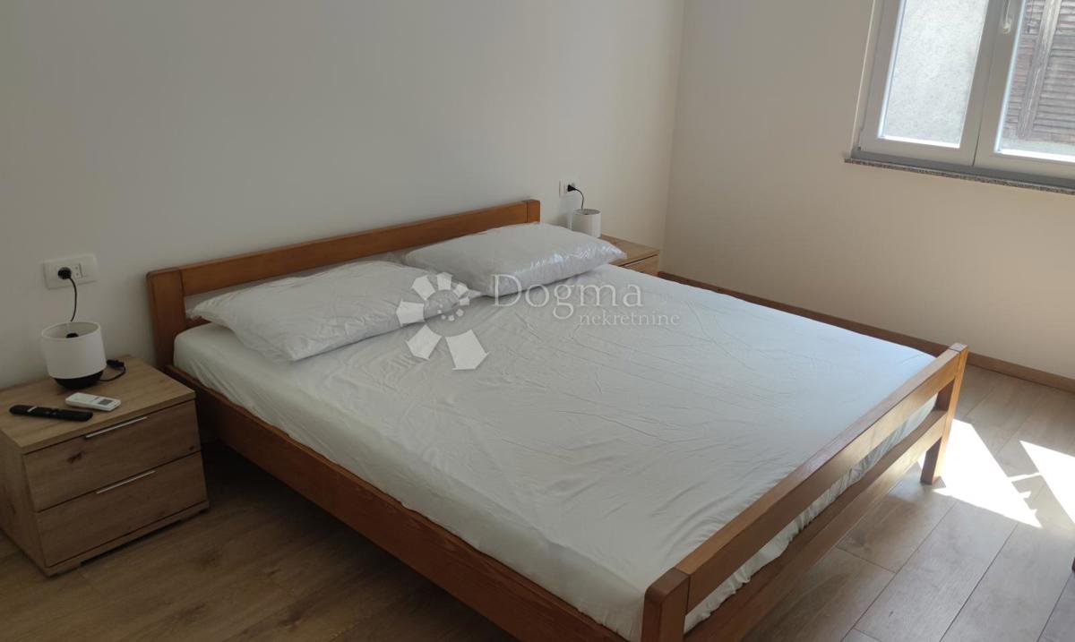 Casa Seline, Starigrad, 335,58m2