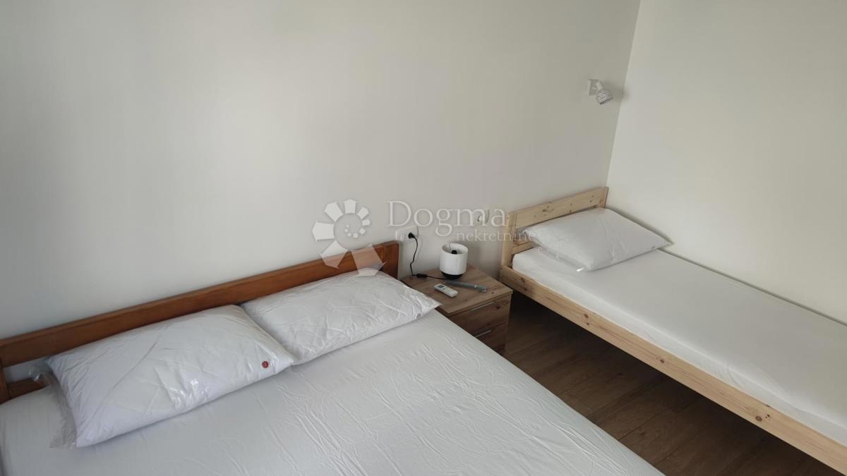 Casa Seline, Starigrad, 335,58m2