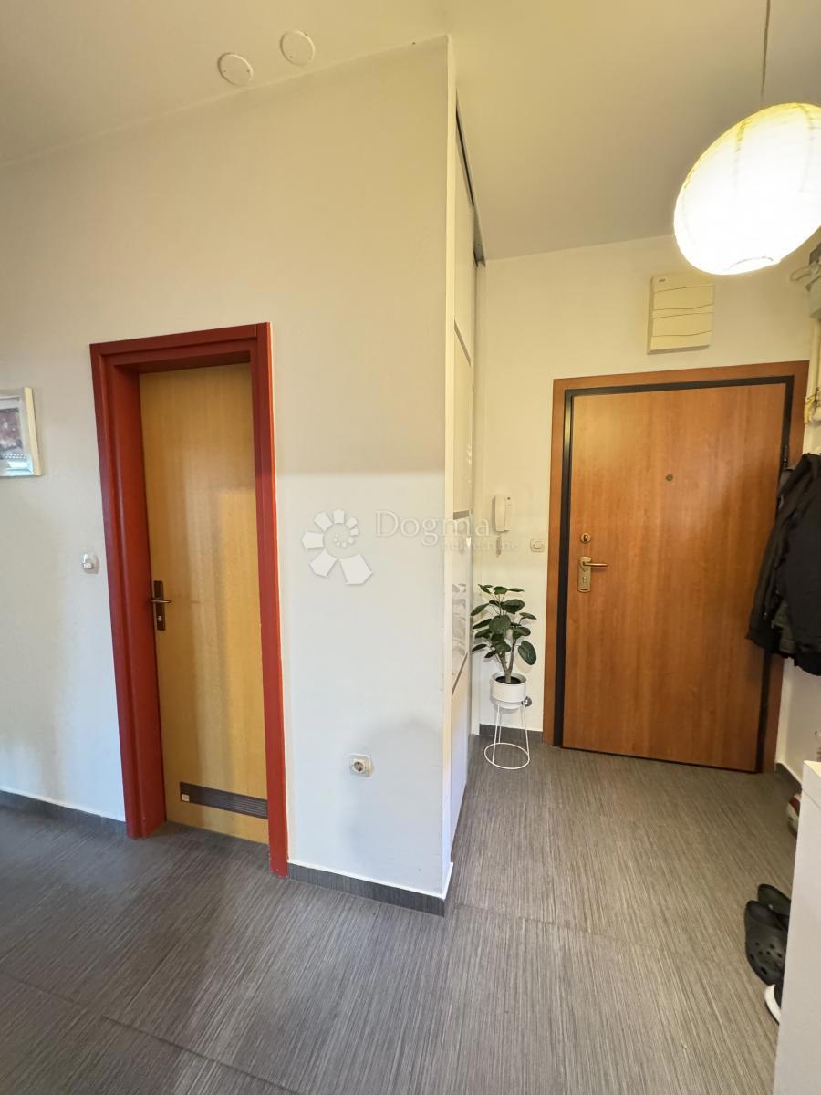 Allogio Špansko, Stenjevec, 108,87m2