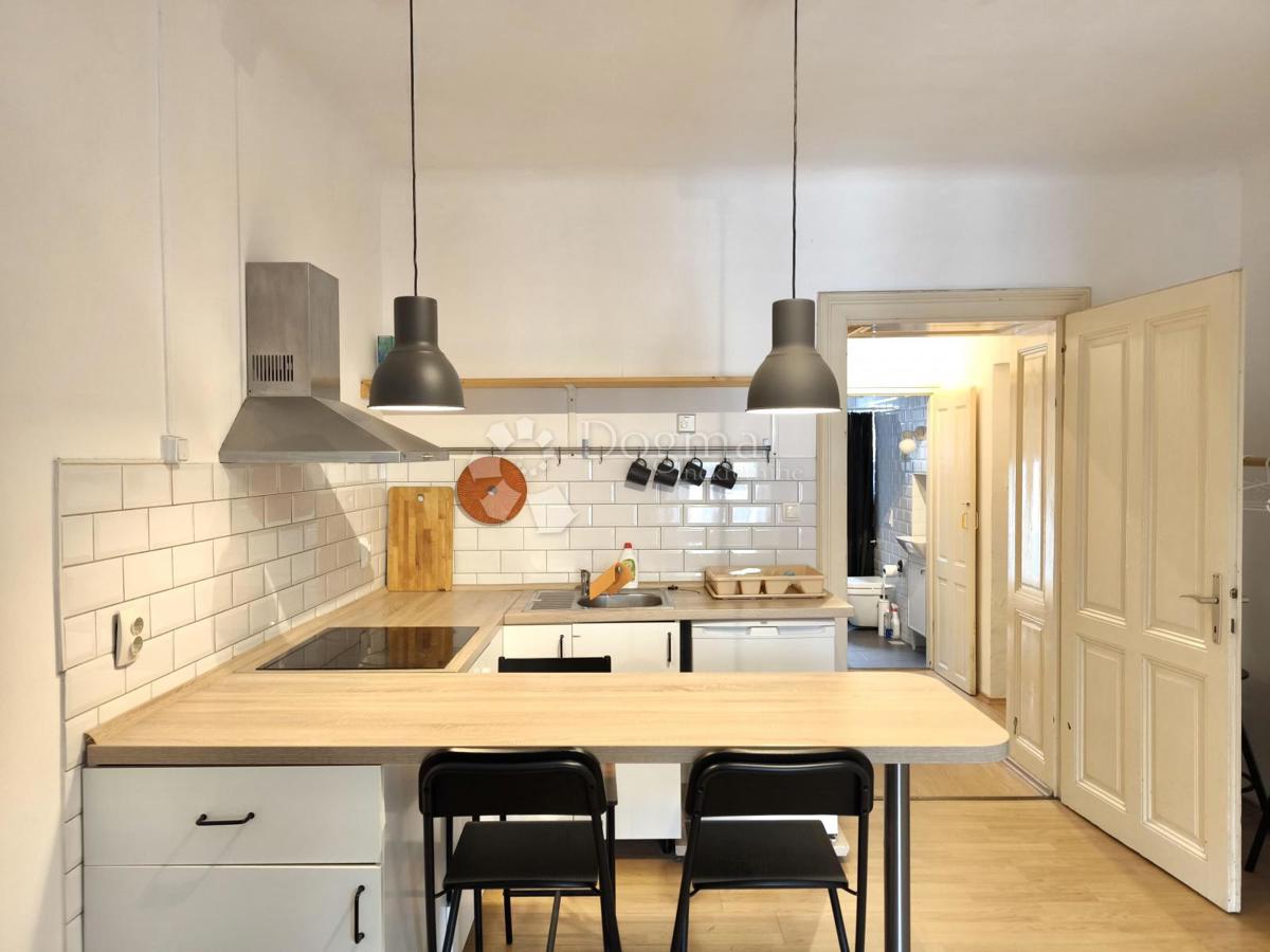 Allogio Donji grad, Donji Grad, 32m2