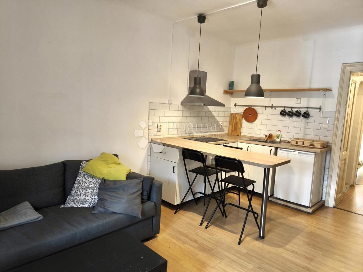 Allogio Donji grad, Donji Grad, 32m2