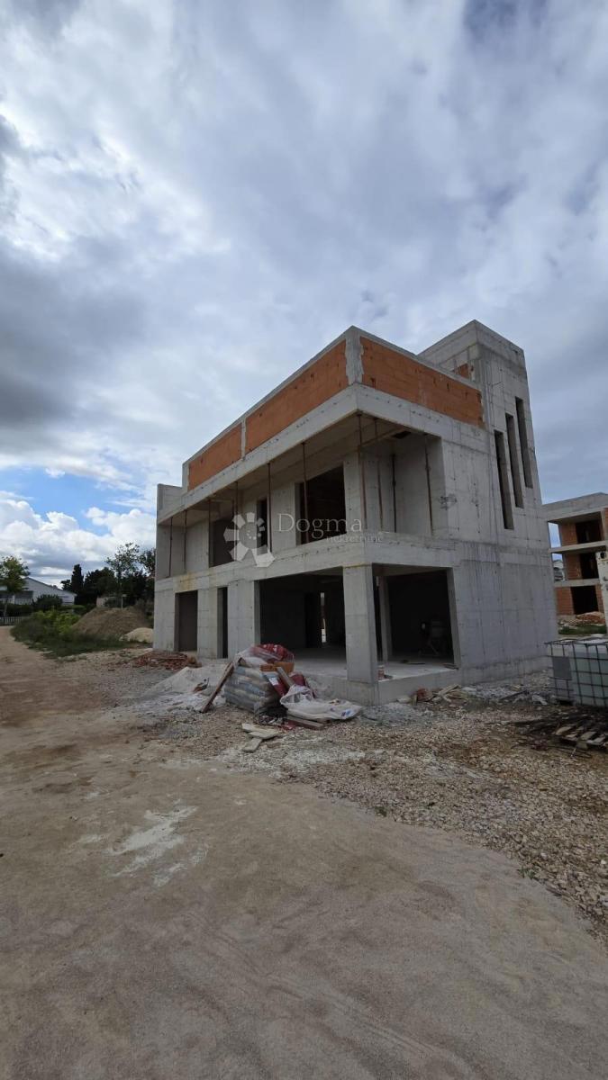 Casa Sabunike, Privlaka, 297,52m2