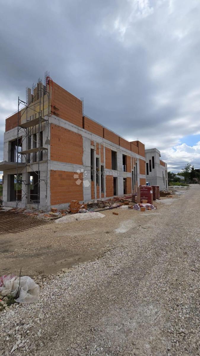 Casa Sabunike, Privlaka, 297,52m2