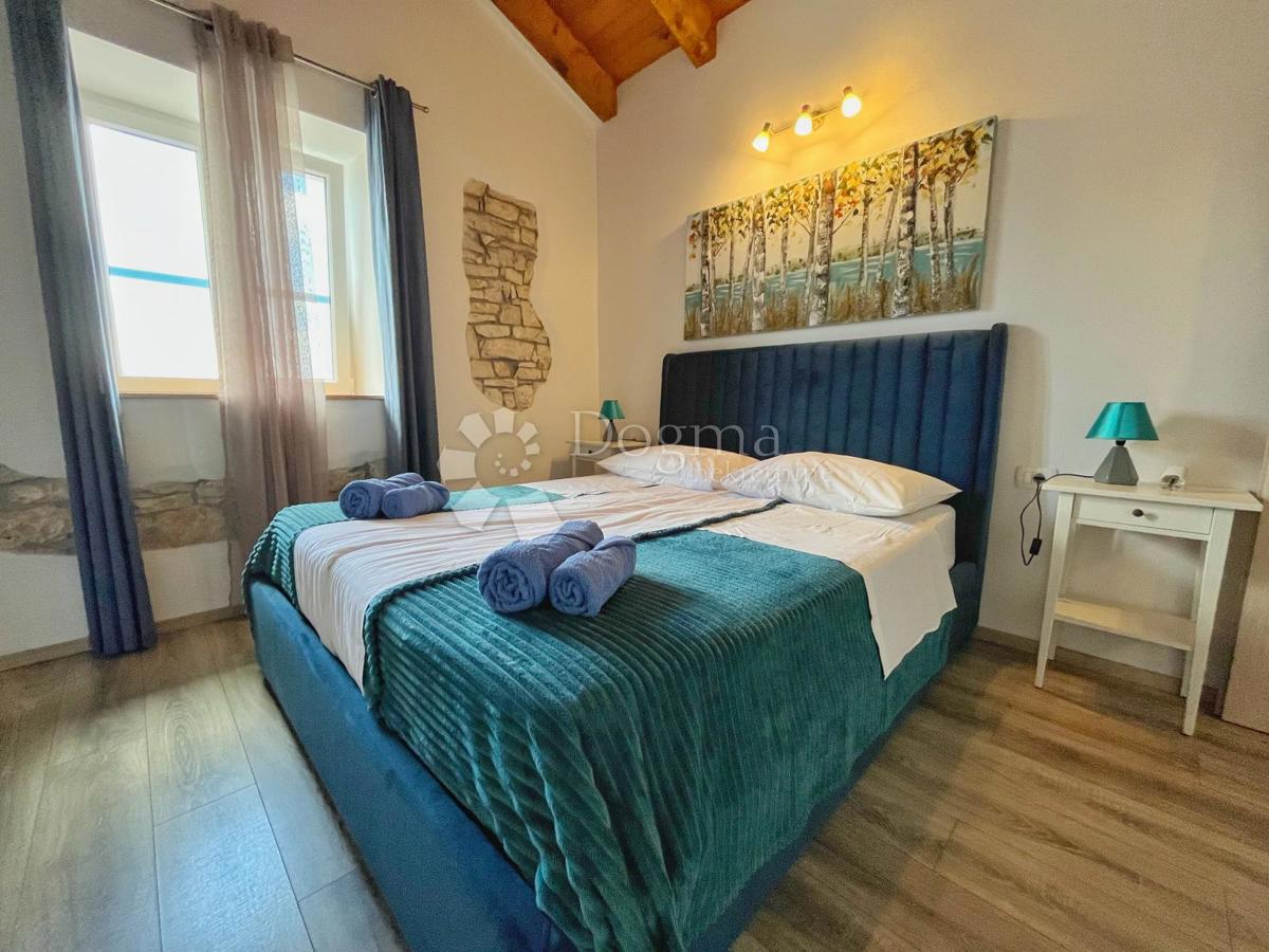 RIDOTTO!!!! STABILE CASA VACANZE CON PISCINA E GIARDINO DI 7144 mq