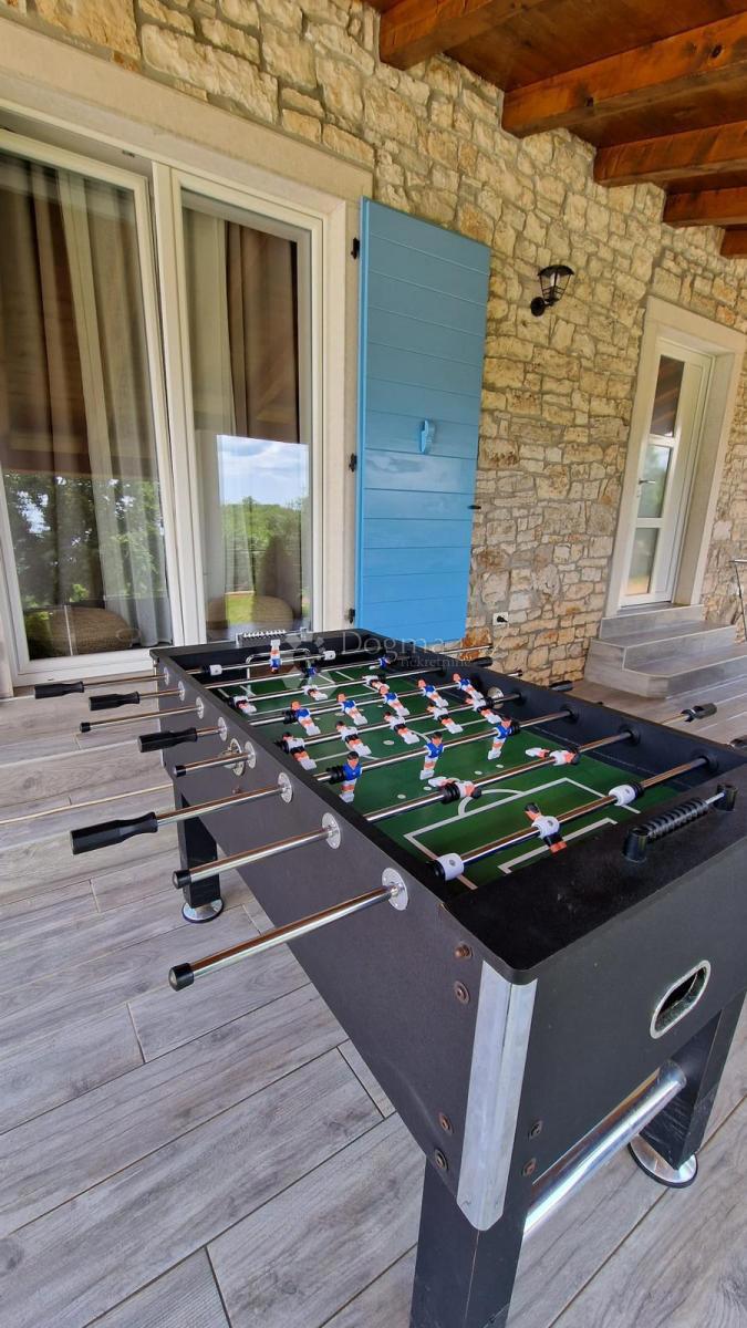 RIDOTTO!!!! STABILE CASA VACANZE CON PISCINA