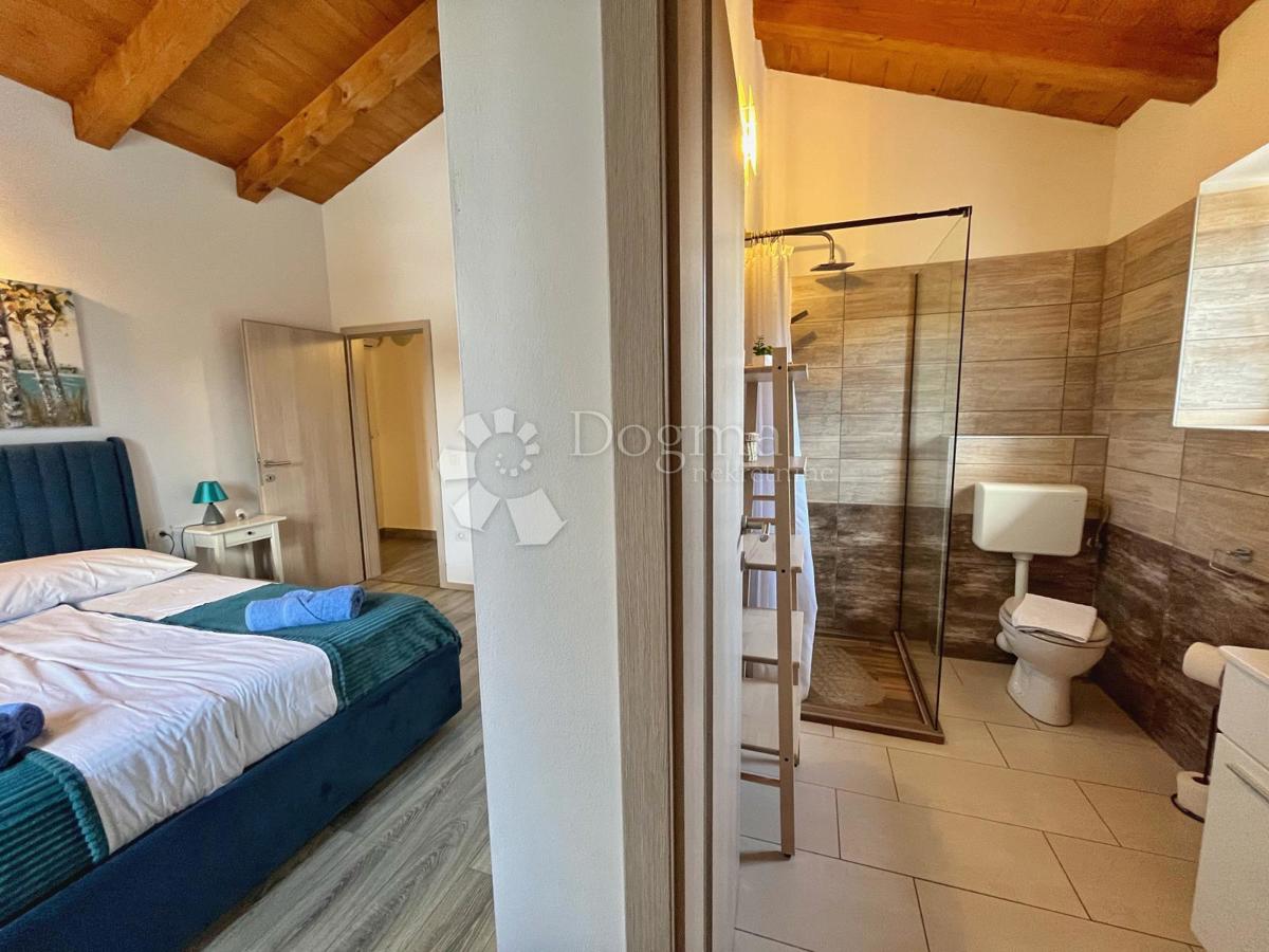 RIDOTTO!!!! STABILE CASA VACANZE CON PISCINA E GIARDINO DI 7144 mq