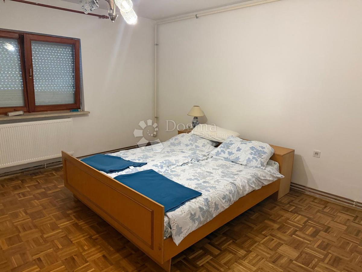 Casa Gornje Vratno, Cestica, 180m2