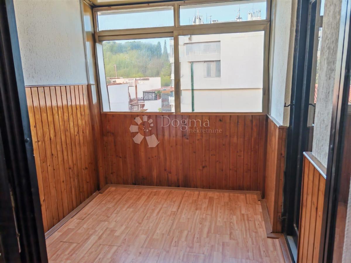 Allogio Centar, Pula, 70m2