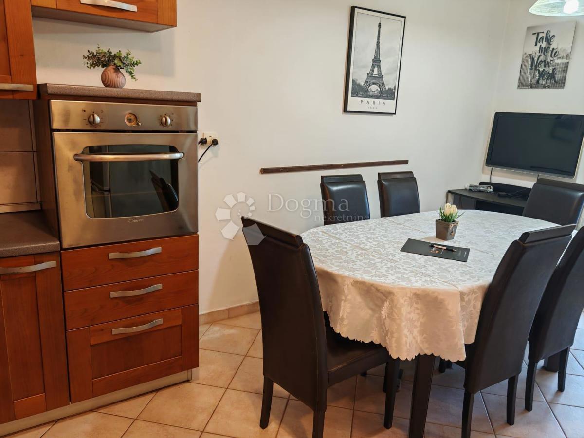 Allogio Centar, Pula, 70m2