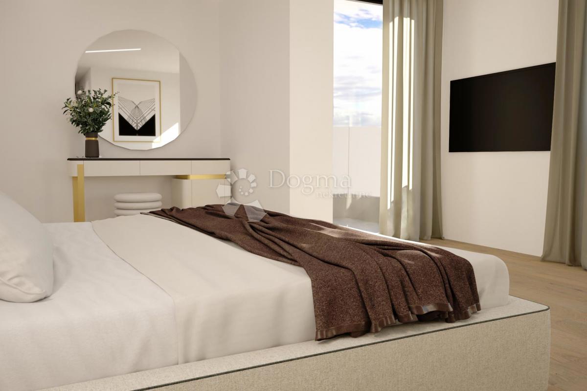 APPARTAMENTO DI LUSSO CON I PIÙ ALTI STANDARD - ROVIGNO, CENTRO