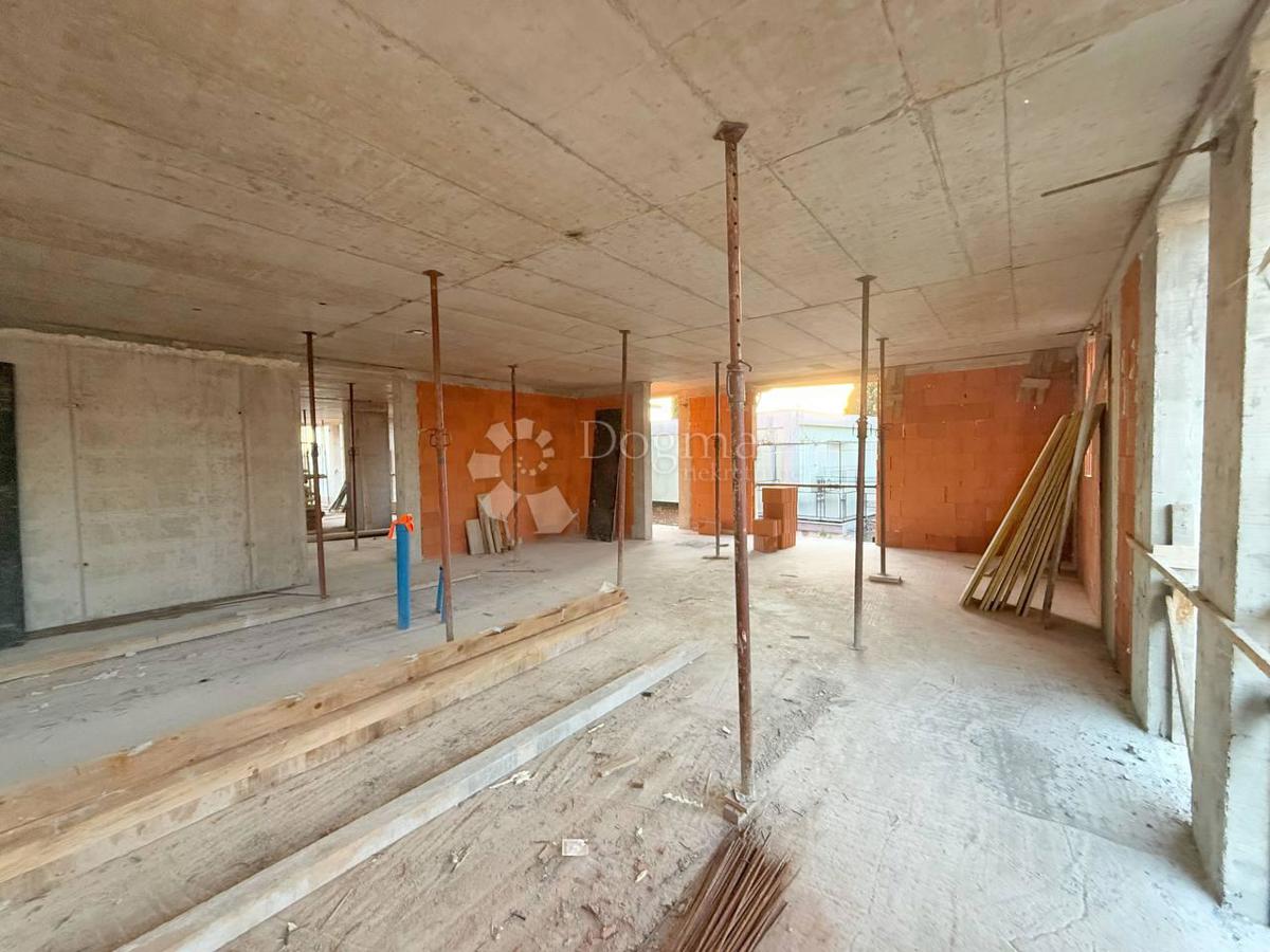 APPARTAMENTO DI LUSSO CON I PIÙ ALTI STANDARD - ROVIGNO, CENTRO