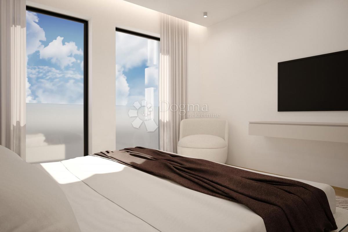 APPARTAMENTO DI LUSSO CON I PIÙ ALTI STANDARD - ROVIGNO, CENTRO