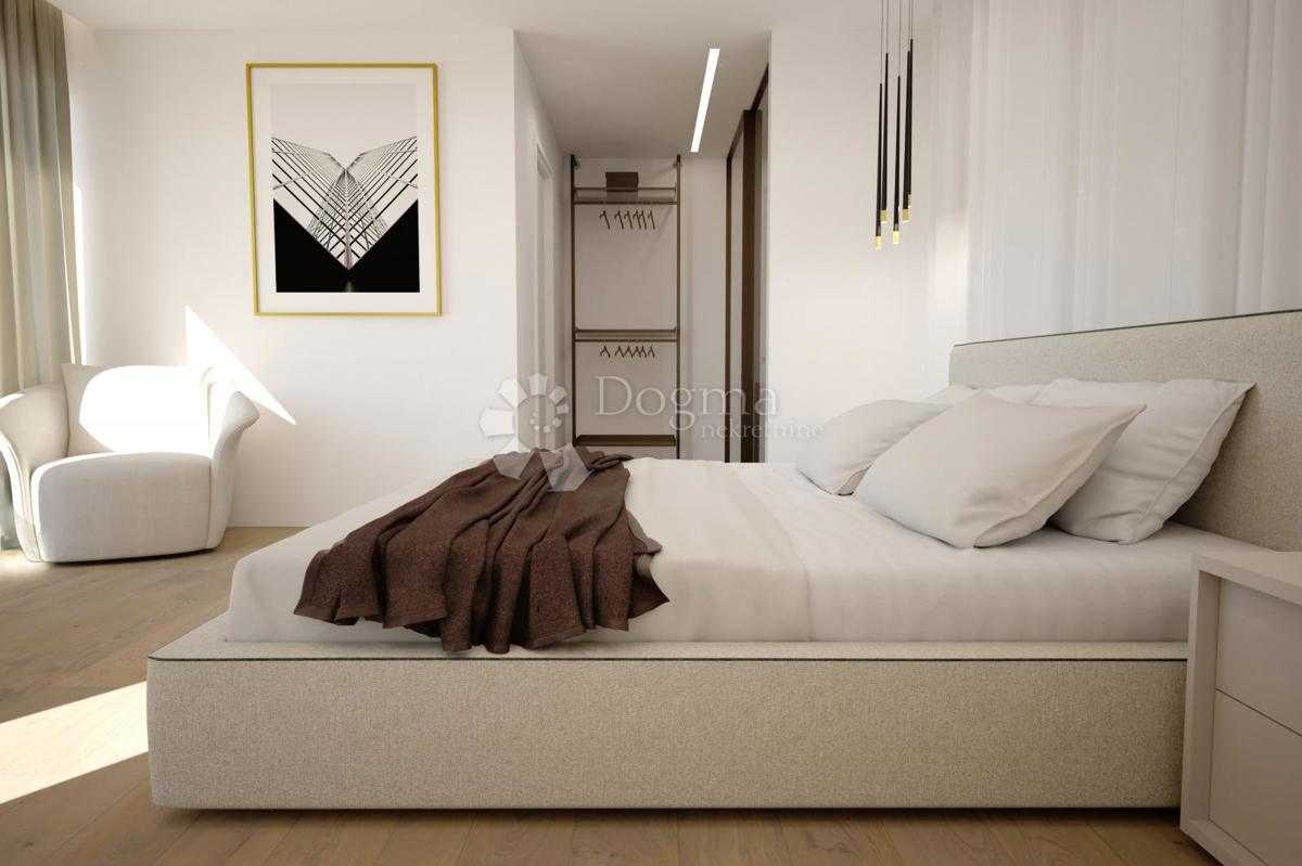 APPARTAMENTO DI LUSSO CON I PIÙ ALTI STANDARD - ROVIGNO, CENTRO