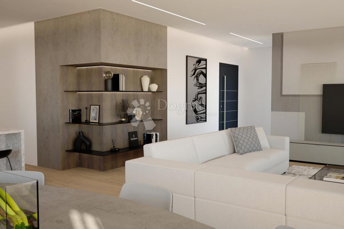 APPARTAMENTO DI LUSSO CON I PIÙ ALTI STANDARD - ROVIGNO, CENTRO