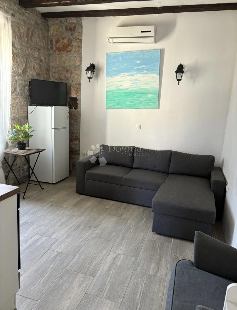 Allogio Kolovare, Zadar, 67m2