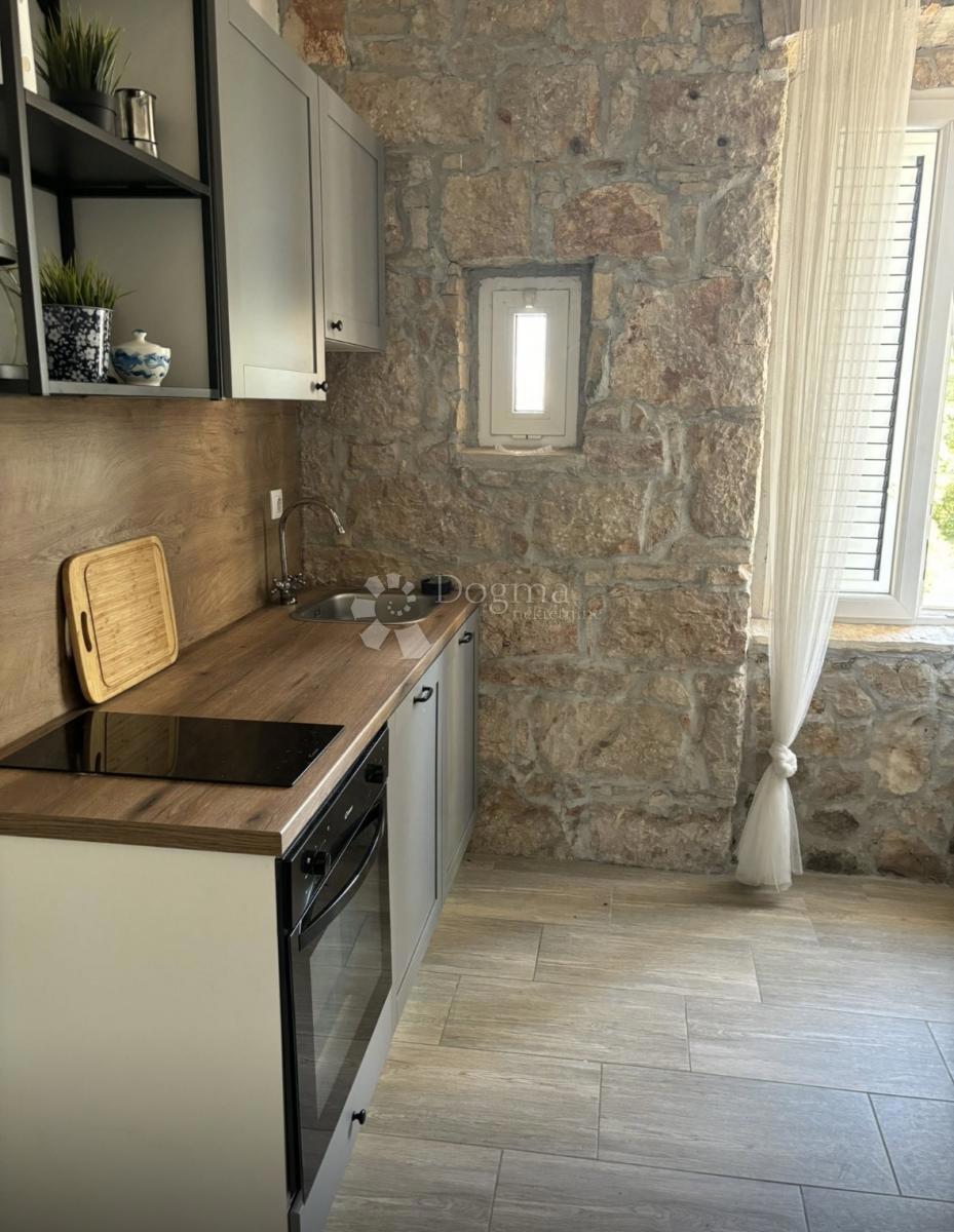 Allogio Kolovare, Zadar, 67m2