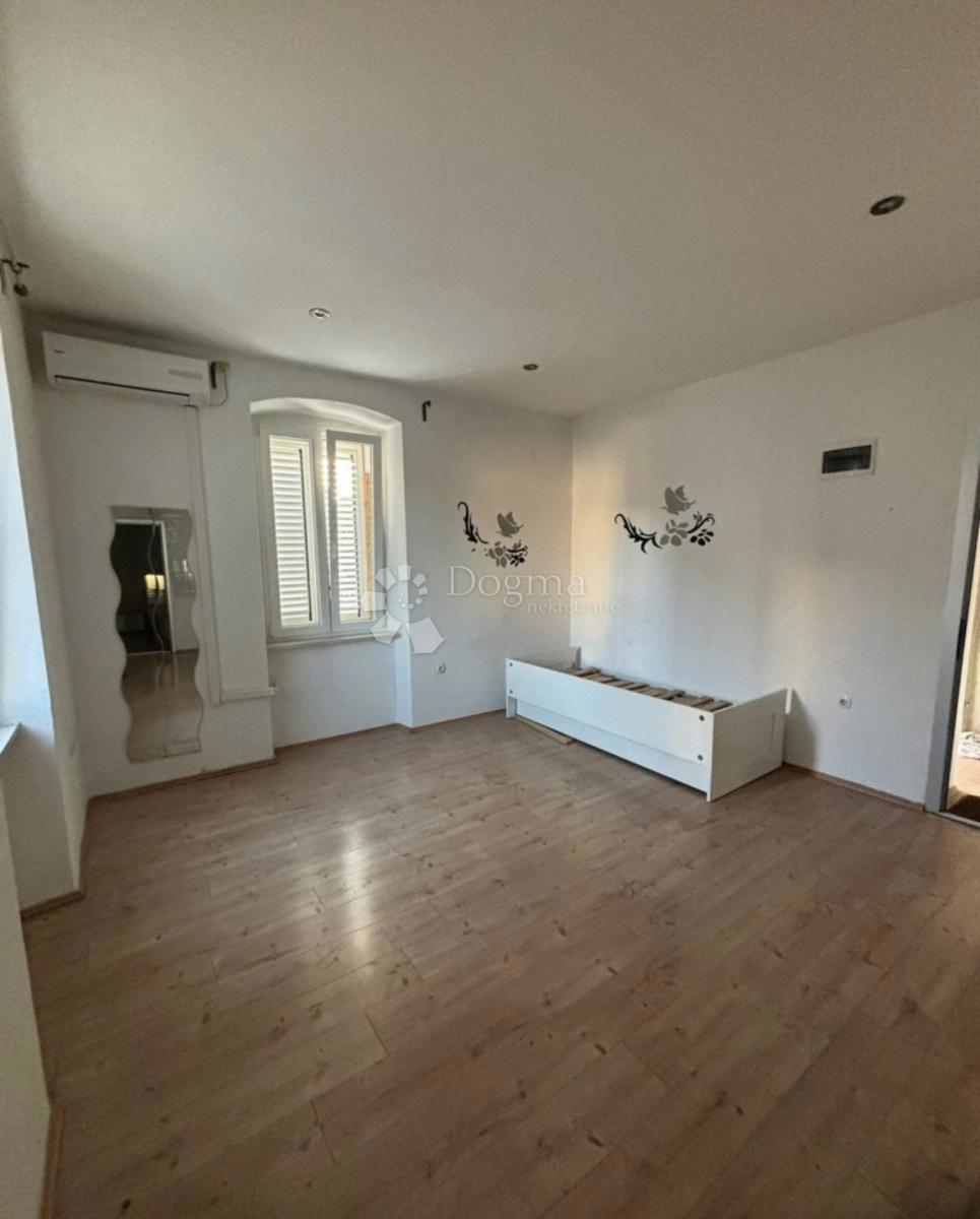 Allogio Kolovare, Zadar, 67m2