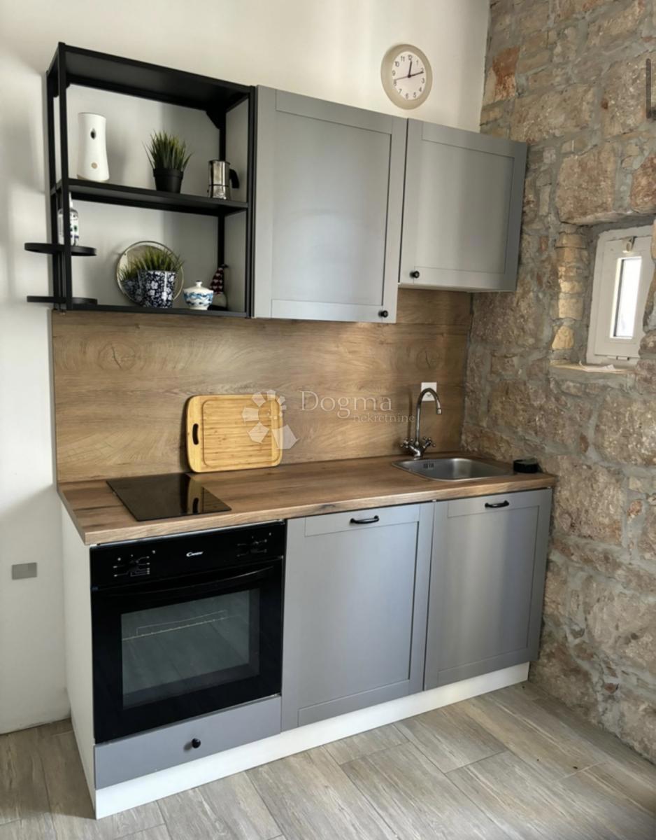 Allogio Kolovare, Zadar, 67m2