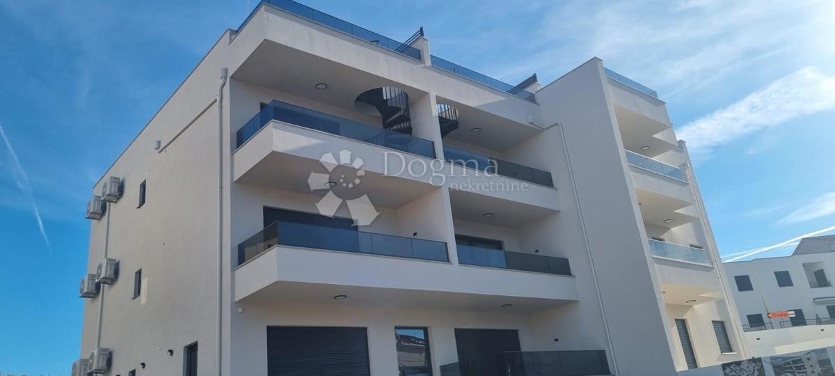 Allogio Okrug Gornji, Okrug, 61,02m2