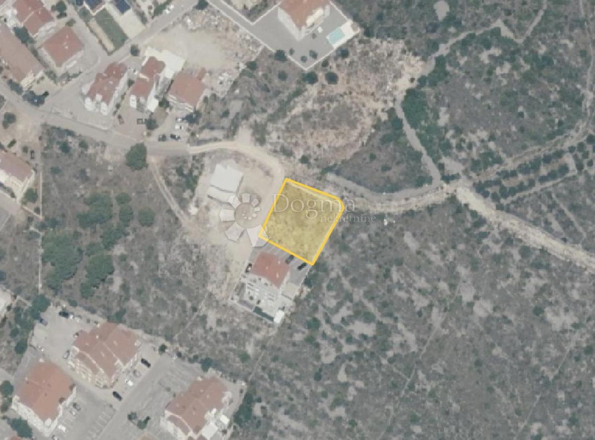 Terreno edificabile Vodice, 700m2