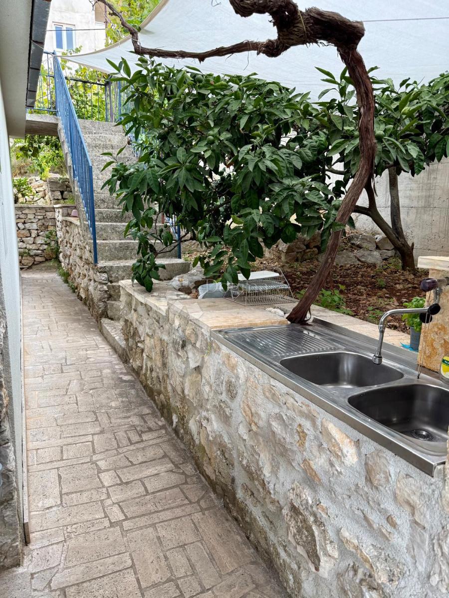 Bella casa con vista mare