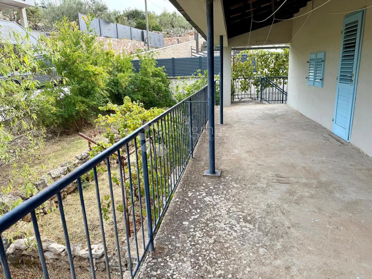 Bella casa con vista mare