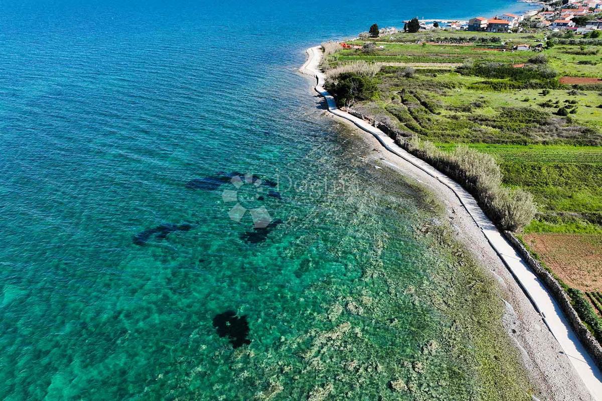 Terreno edificabile Dobropoljana, Pašman, 5.923m2