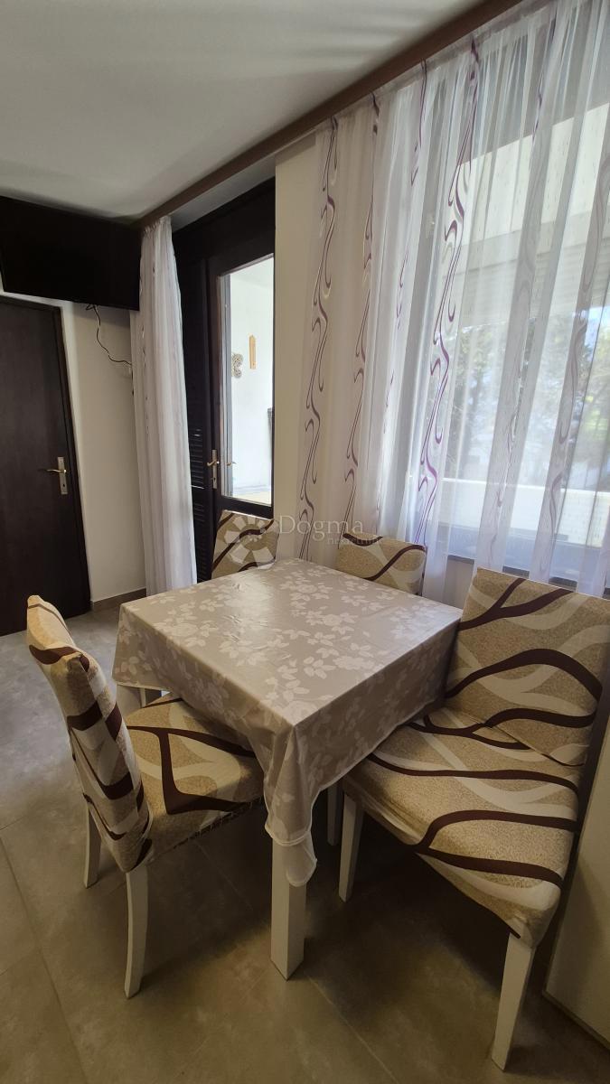 Appartamento con una camera da letto a 50 m dal mare