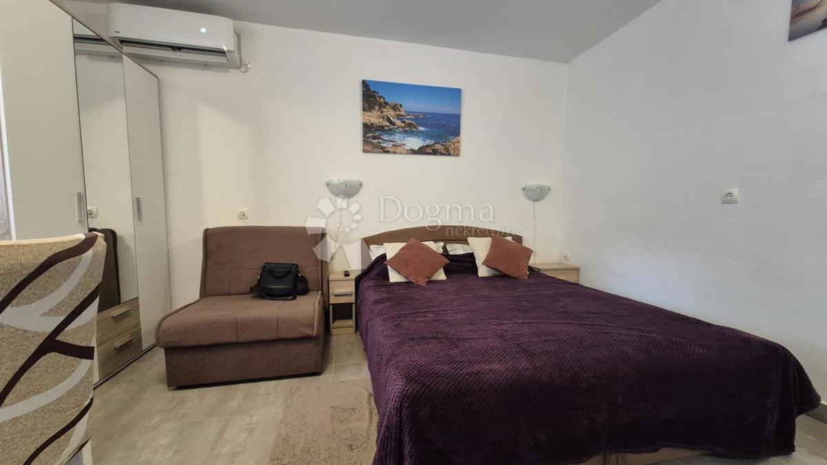 Appartamento con una camera da letto a 50 m dal mare