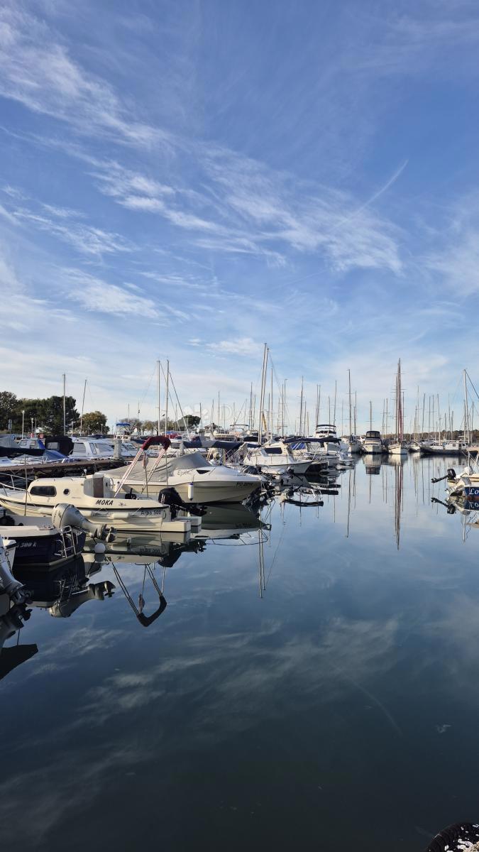 Appartamento con una camera da letto a 50 m dal mare