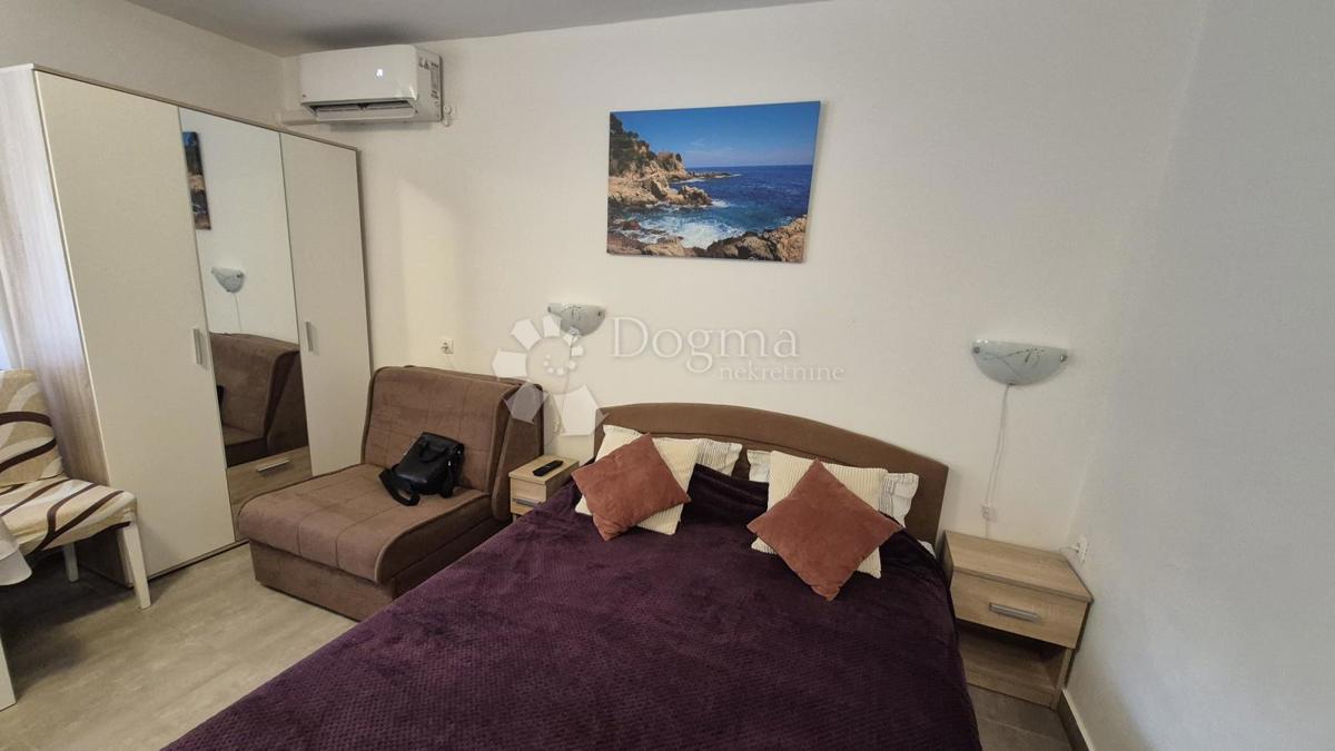 Appartamento con una camera da letto a 50 m dal mare