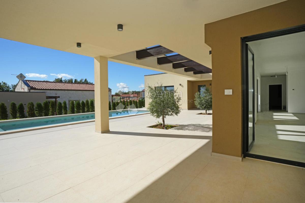 Casa Žminj, 170,01m2