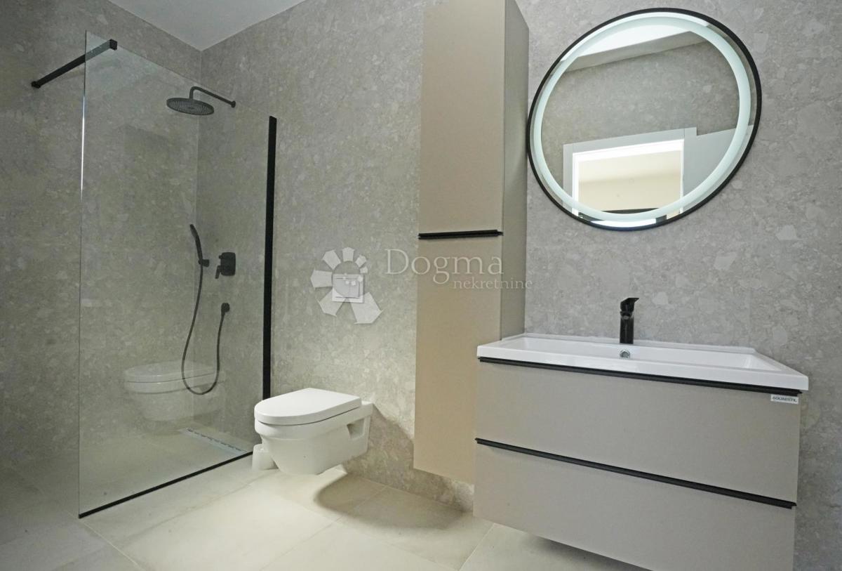 Casa Žminj, 170,01m2