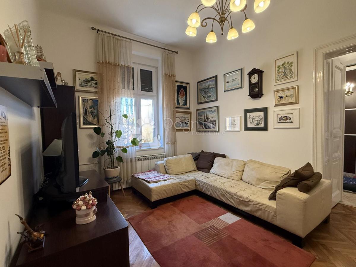 Gioiello d’investimento a Kaptolu