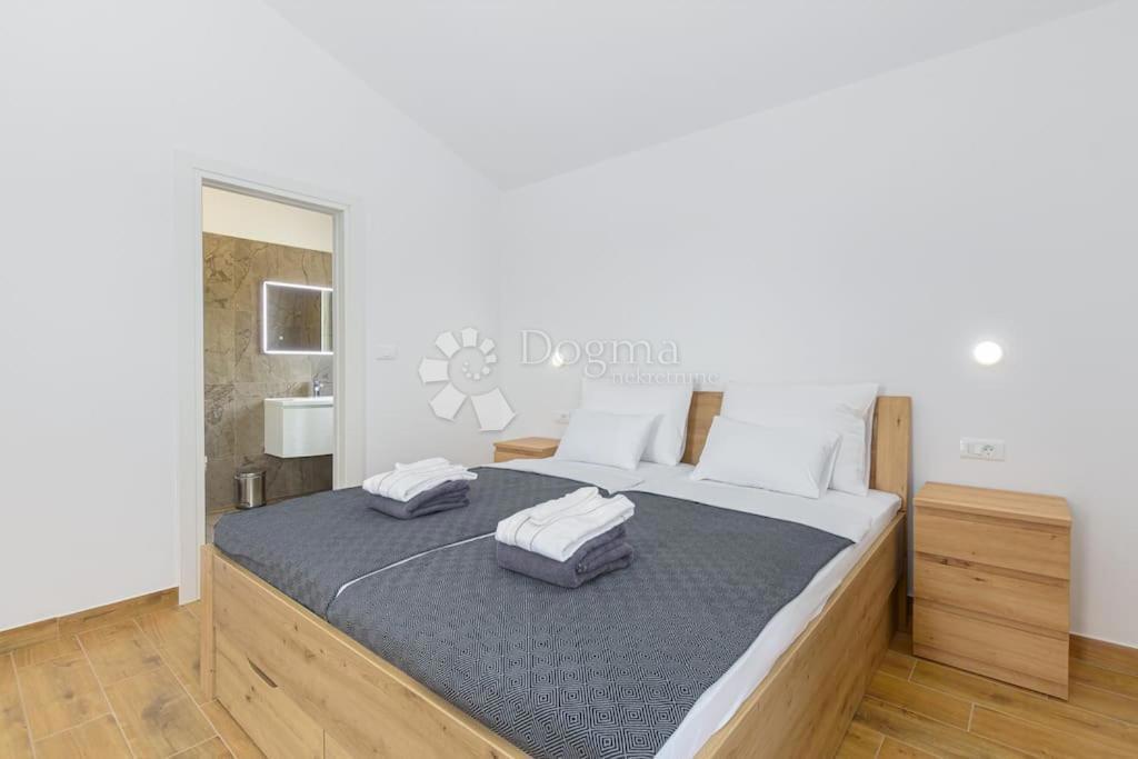 Casa Svetvinčenat, 160m2